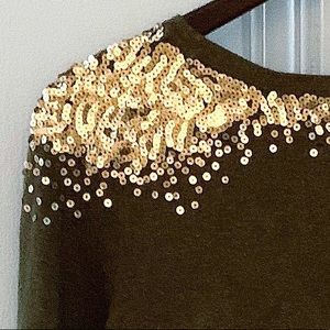 💛💛💛!!! INC Green&Gold Sequin sweater medium